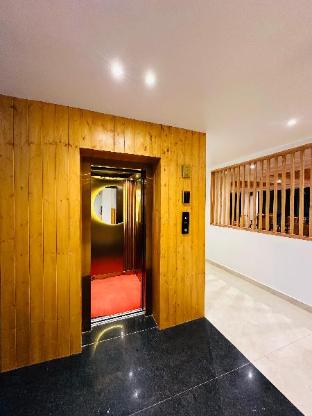 Hotel Pine Heritage,,2 star