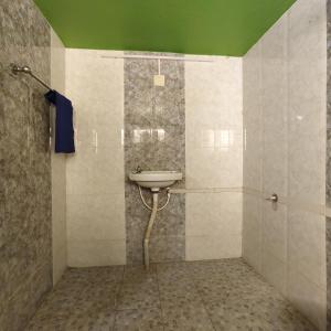 square and dormitory stays