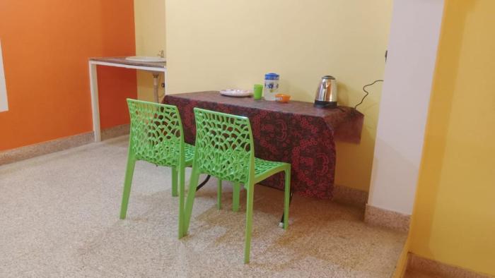 square and dormitory stays