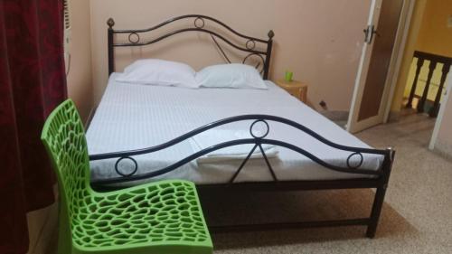 square and dormitory stays