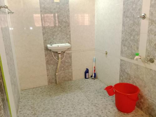 square and dormitory stays