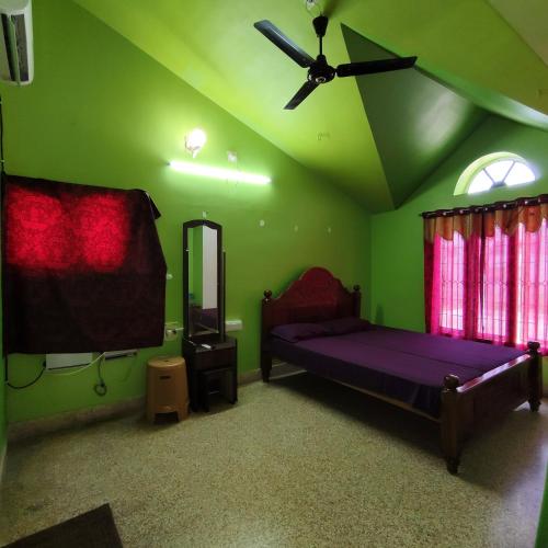 square and dormitory stays