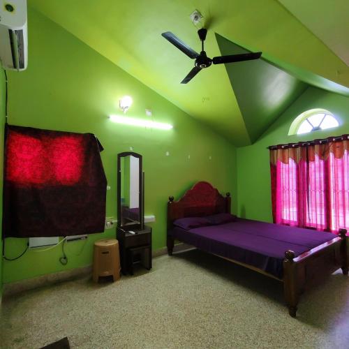 square and dormitory stays