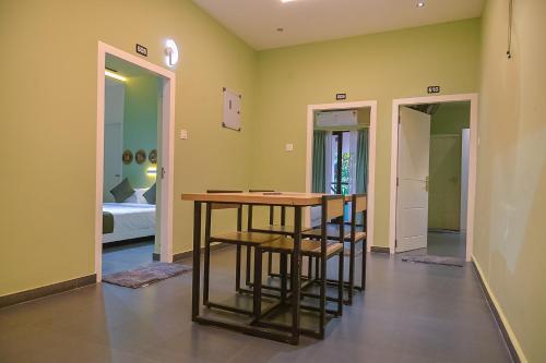 bay view suites vythiri