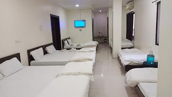 hotel shree aaradhy