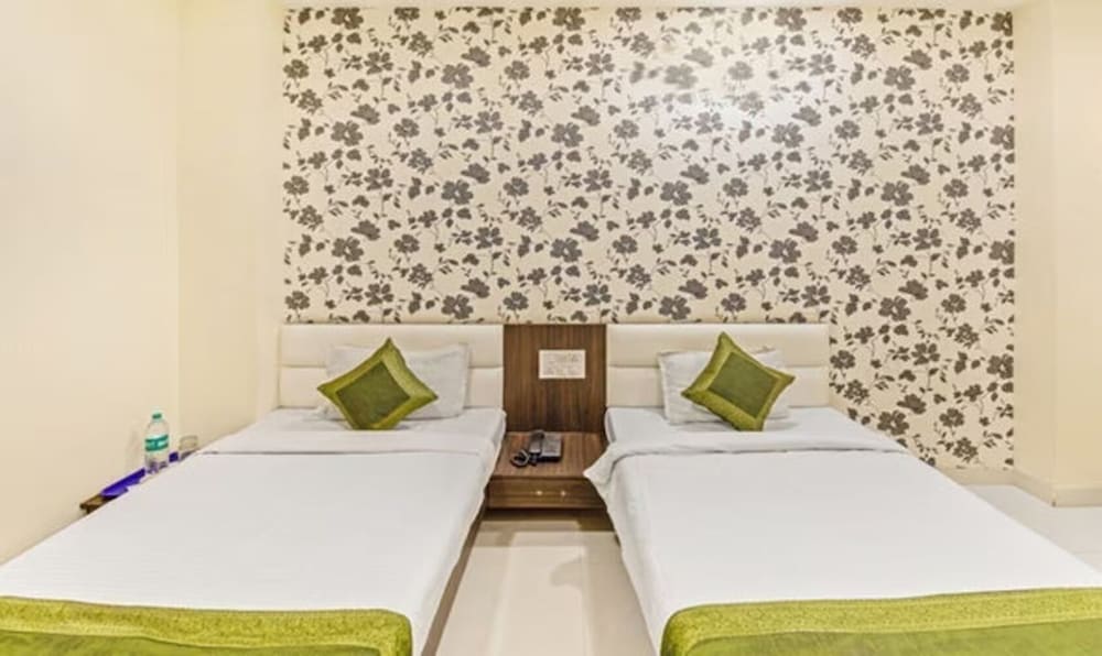 hotel shree aaradhy