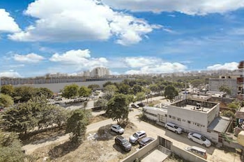 niketan boutique stay medicity medanta