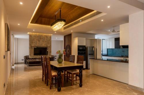 Perch Casa Feliz- Golf Course Road,,5 star