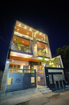 amritam palace a luxury ac home stay