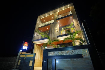 amritam palace a luxury ac home stay