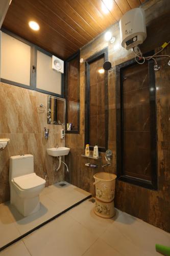 amritam palace a luxury ac home stay