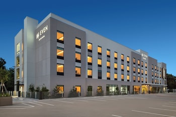 even hotel orlando international airport by ihg