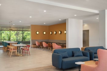 even hotel orlando international airport by ihg