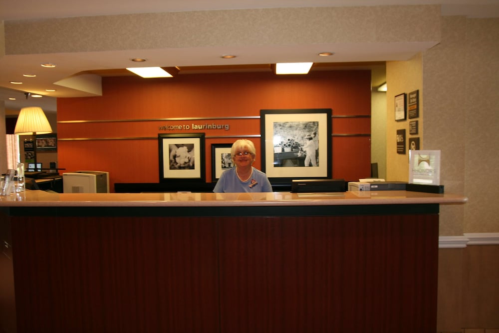 hampton inn laurinburg