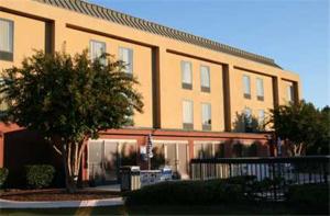 hampton inn laurinburg
