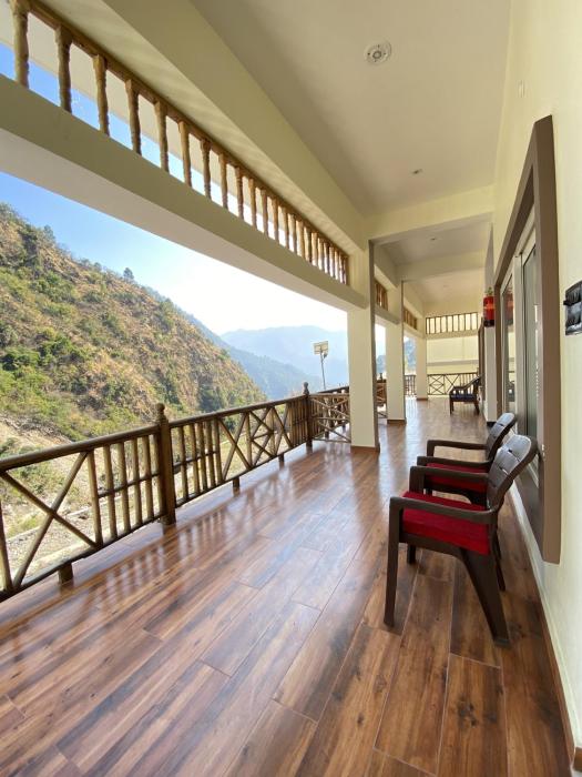 maulyar forest resort