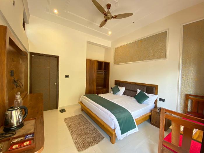 maulyar forest resort