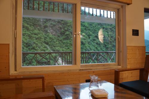 maulyar forest resort