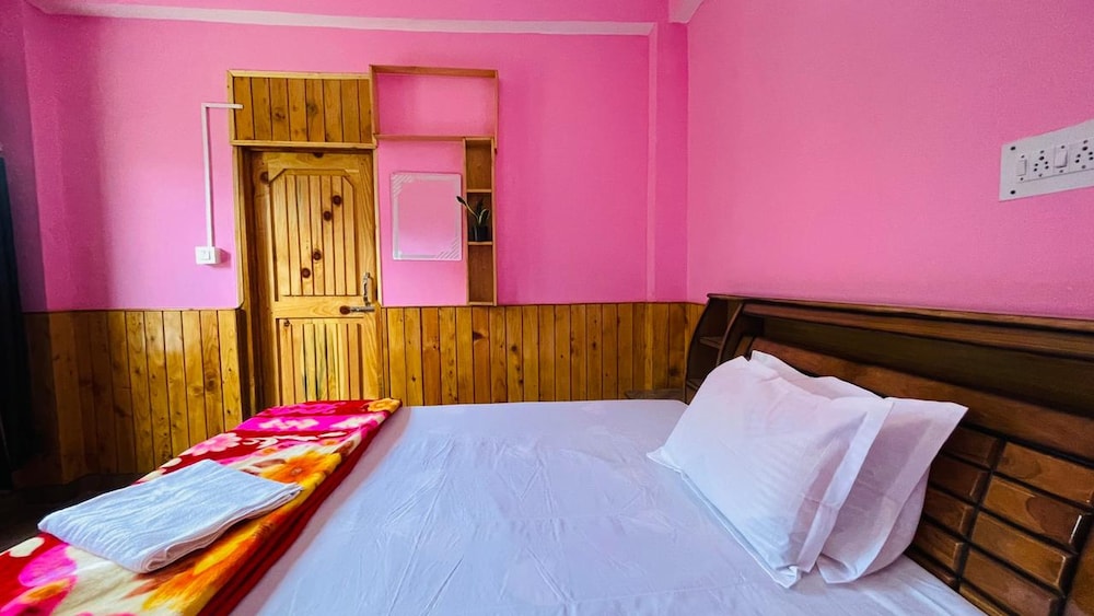 snow and field view homestay