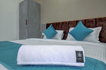 hotel cloud 9 luxury stay mysore