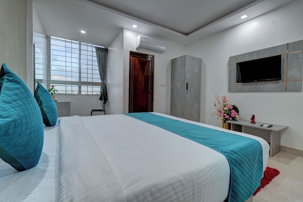 hotel cloud 9 luxury stay mysore