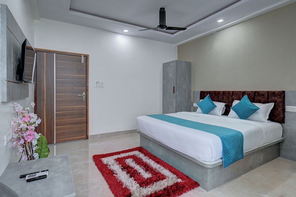 hotel cloud 9 luxury stay mysore