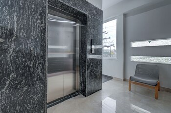 hotel cloud 9 luxury stay mysore