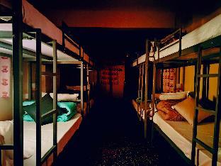 hidden monkey backpackers darjeeling