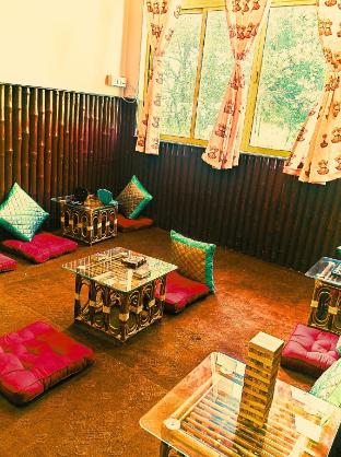 hidden monkey backpackers darjeeling