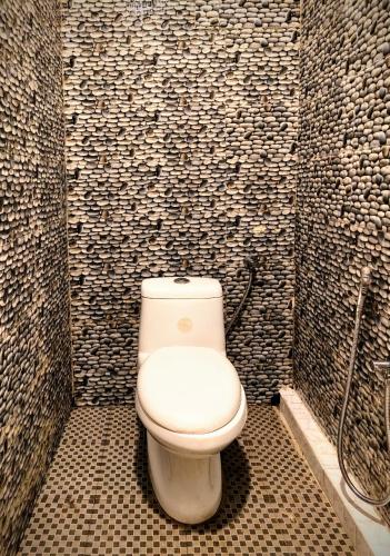 hidden monkey backpackers darjeeling