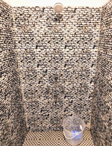 hidden monkey backpackers darjeeling