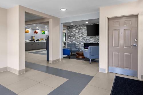 suburban studios fishers indianapolis