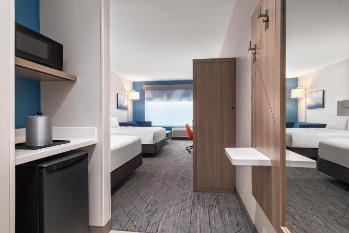 holiday inn express and suites buford