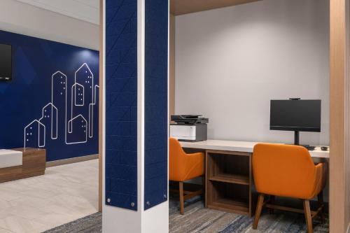 holiday inn express and suites buford
