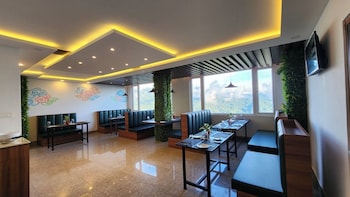 voyage royal retreat