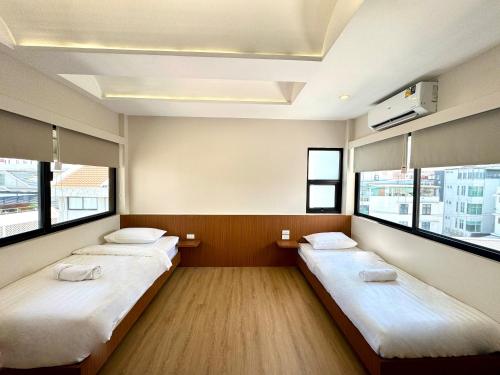 Avalan Phayathai Airport Link/Bts,,4 star