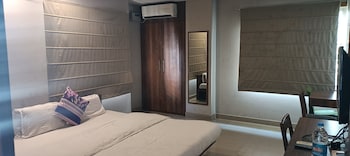 nirvana lodge by roh