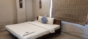 nirvana lodge by roh