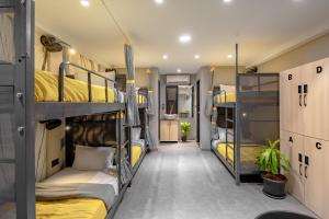 coliwo trois kharadi