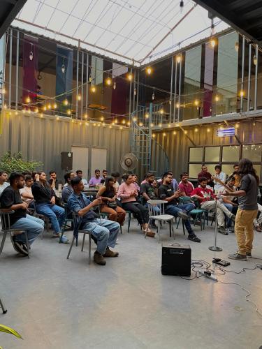 Coliwo Trois - Kharadi,,3 star