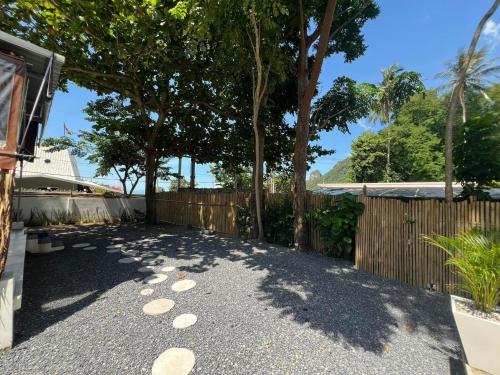 chill lay resort donsak