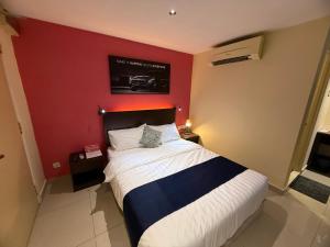 hotel crystal villa