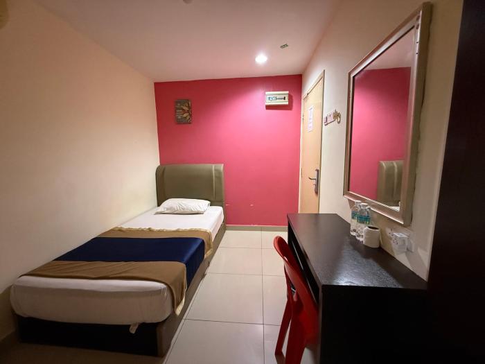 hotel crystal villa