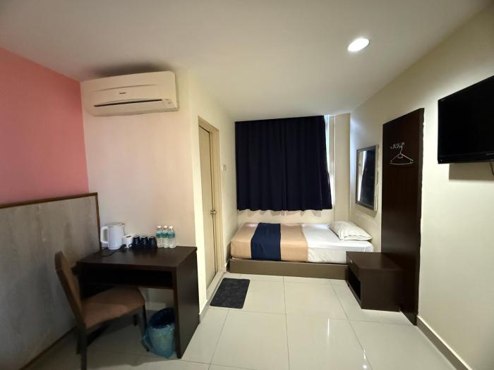 hotel crystal villa