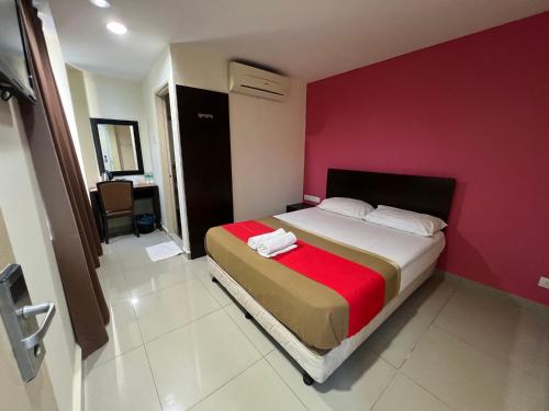 hotel crystal villa