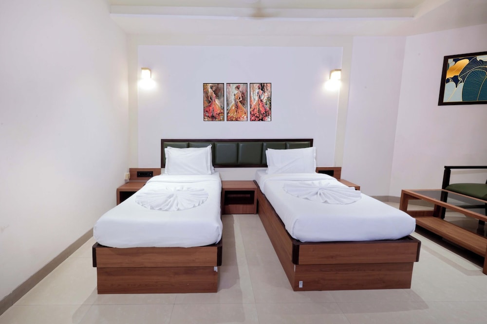 yatri niwas managed by hotel suraj inn