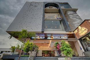Royal Blu,,3 star