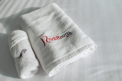 river hotel hatyai