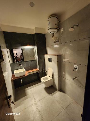 raghavs retreat rishikesh