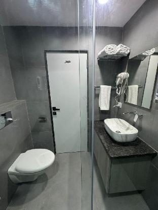 hotel the divine inn